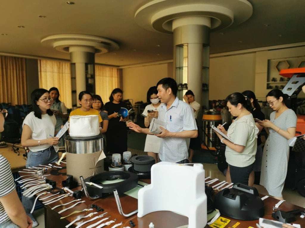 máy giặt thảm